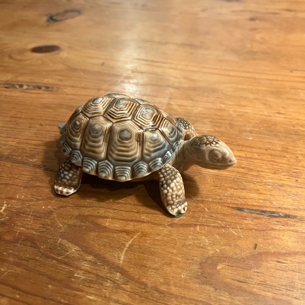 Wade England 1958 Tortoise Figurine